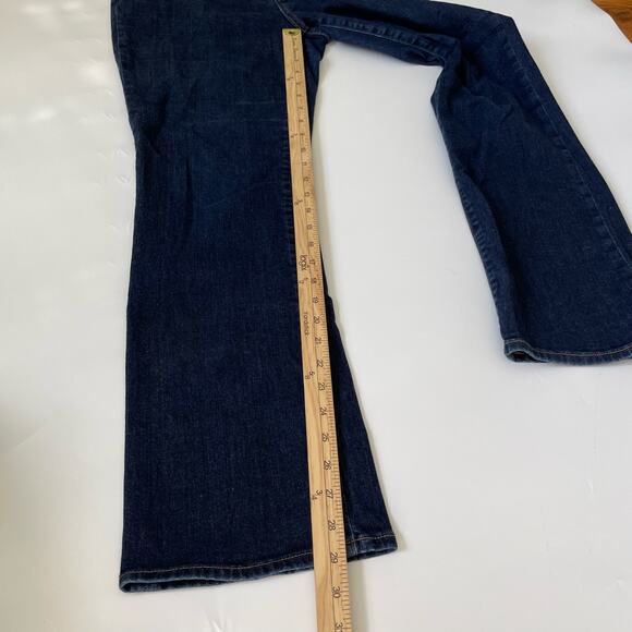 Land's End Size 12 Bootcut Leg Jeans Fit 2 Cotton Stretch Blend - Picture 9 of 9